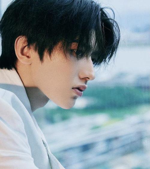 爆料娱乐圈蔡徐坤,揭秘明星背后的故事  第2张