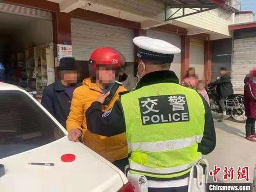 三台交警被爆料视频曝光,真相与反思  第3张